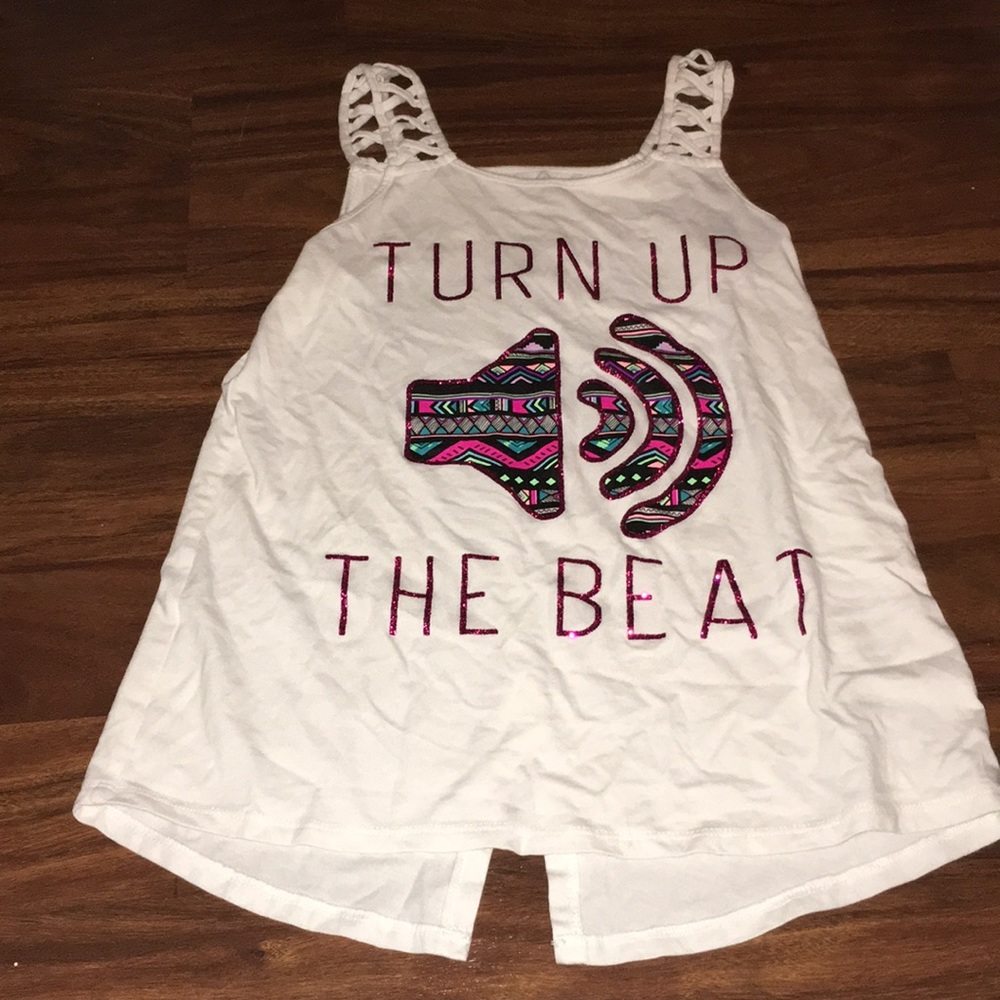 white tank top
